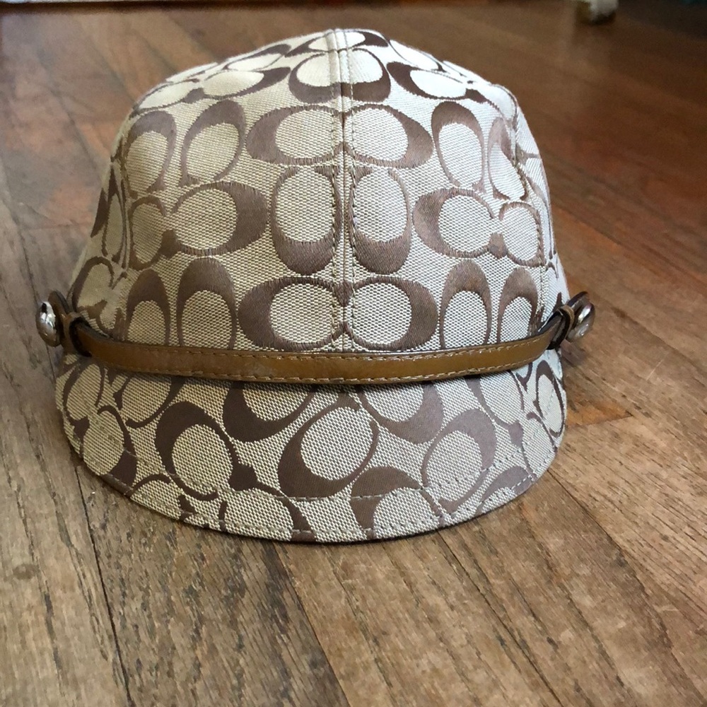 Coach hat